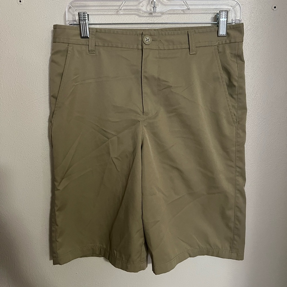 UNDER ARMOUR Classic Loose Fit Chino Style Shorts School Uniform Tan Boy's Sz 18